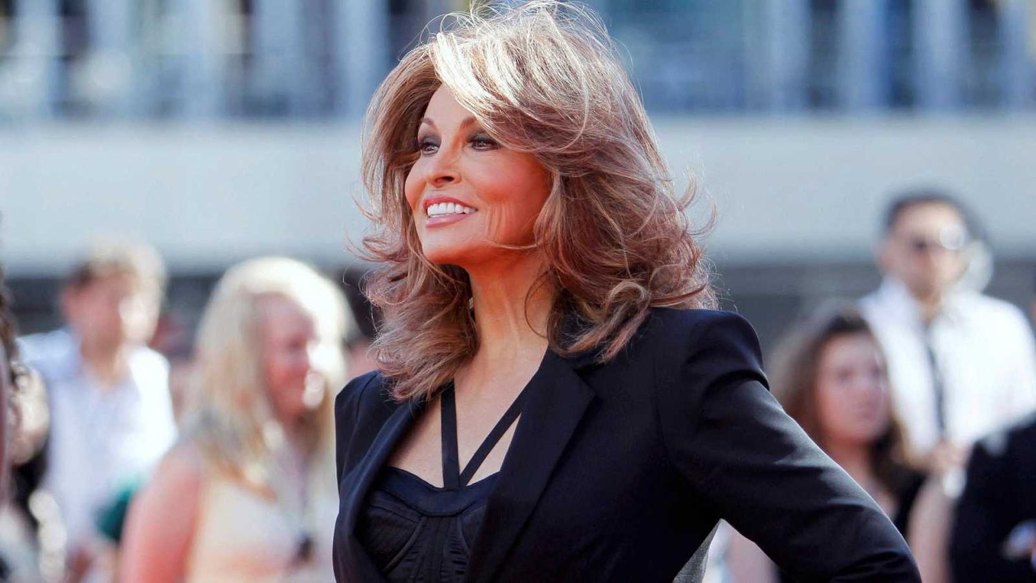 Murió la actriz Raquel Welch, una de las más grandes sex symbol de la historia