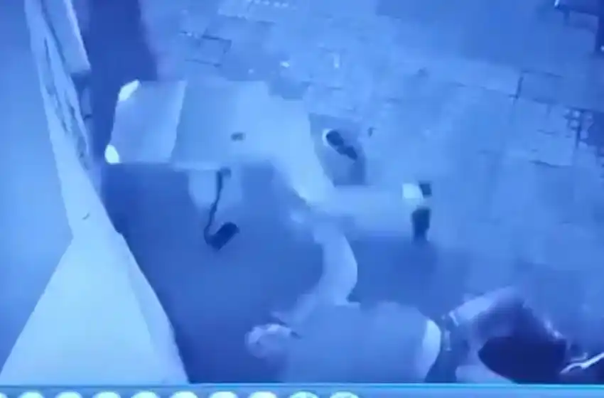 El video del repartidor que mató de dos puñaladas a un ladrón