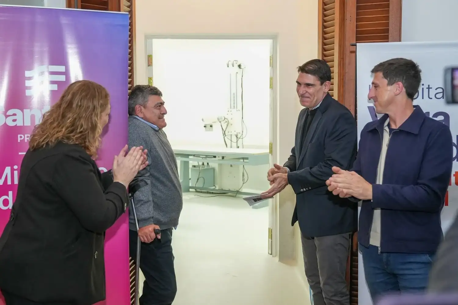 Provincia inauguró la primera sala de Rayos X digitalizada del Hospital de Rehabilitación Vera Candioti - 2