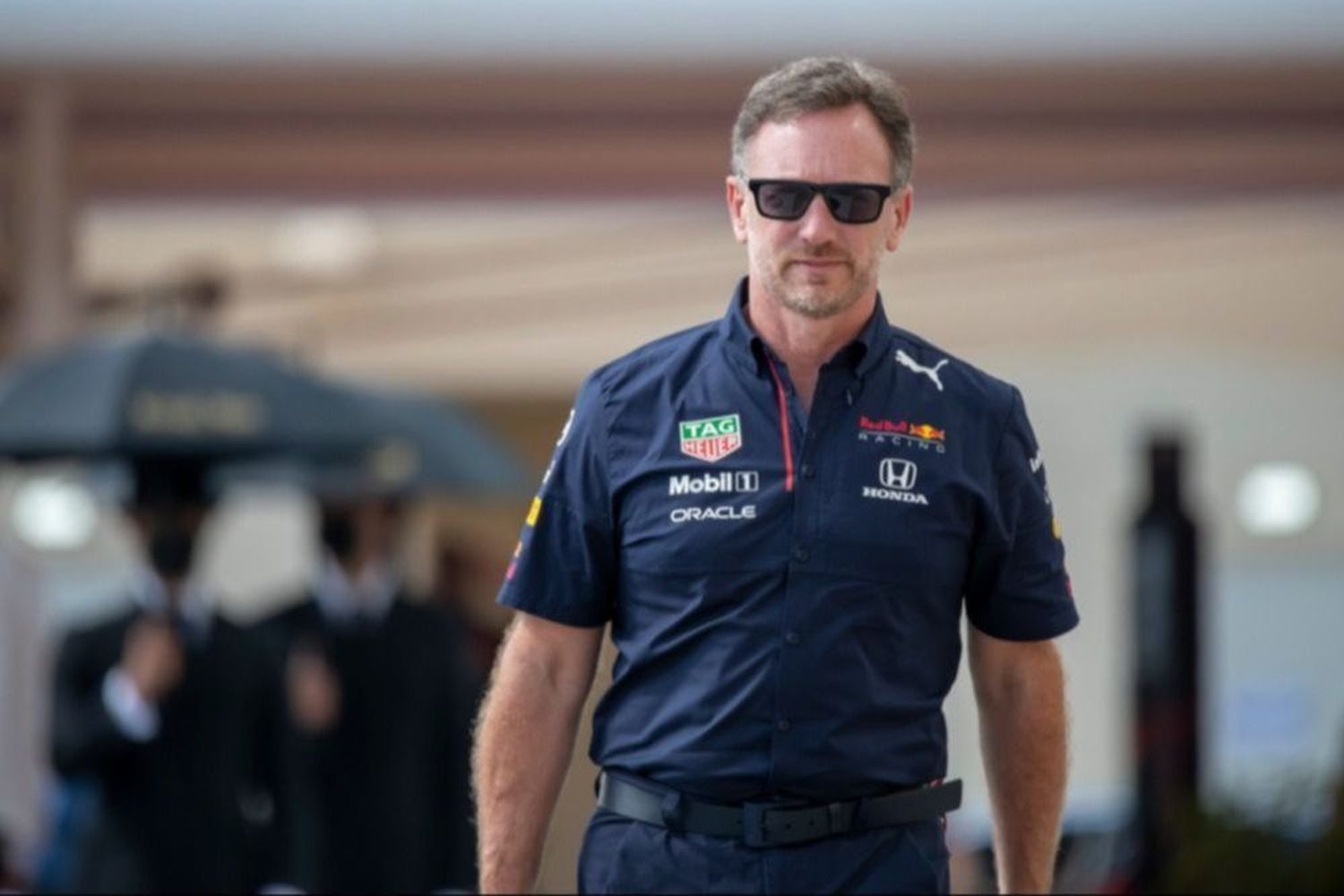 Christian Horner defiende a Checo de todas las críticas que recibió