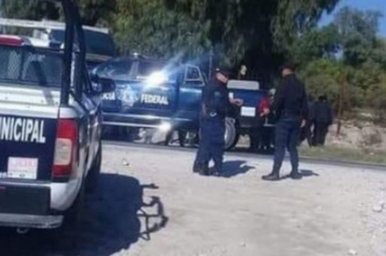 Comando del crimen organizado emboscó y ejecutó a dos policías estatales