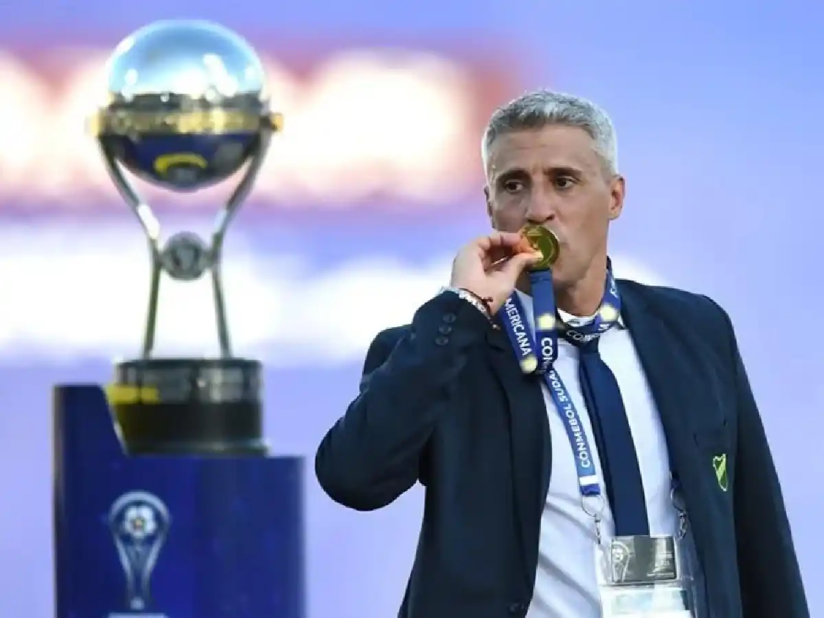 Crespo se despidió de Defensa y Justicia