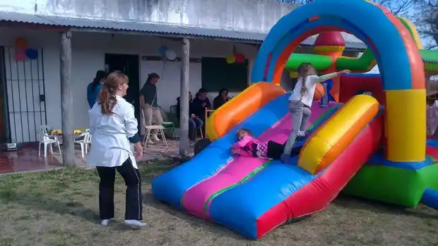 Lo que se enseña en las escuelas y los cambios en los procesos de aprendizaje