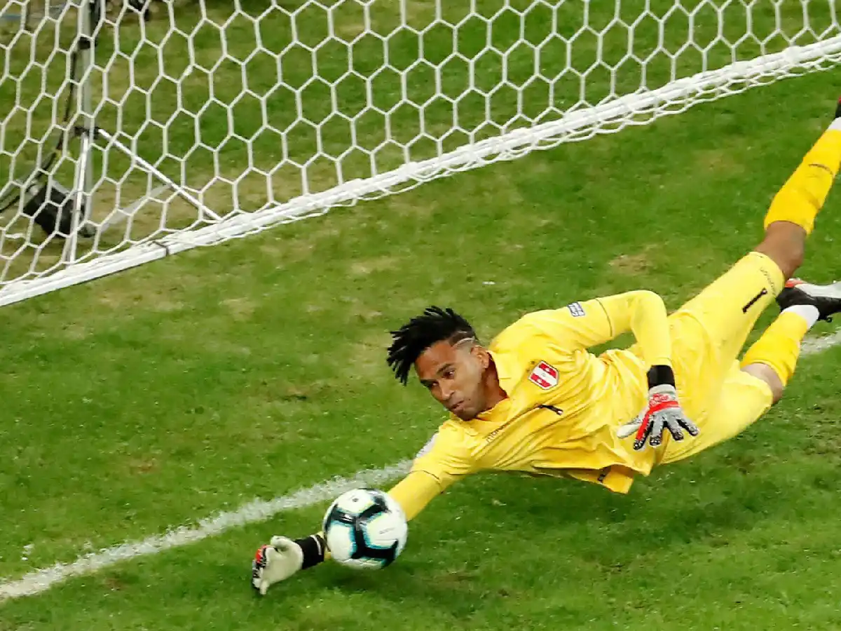 Independiente le apunta al peruano Gallese 