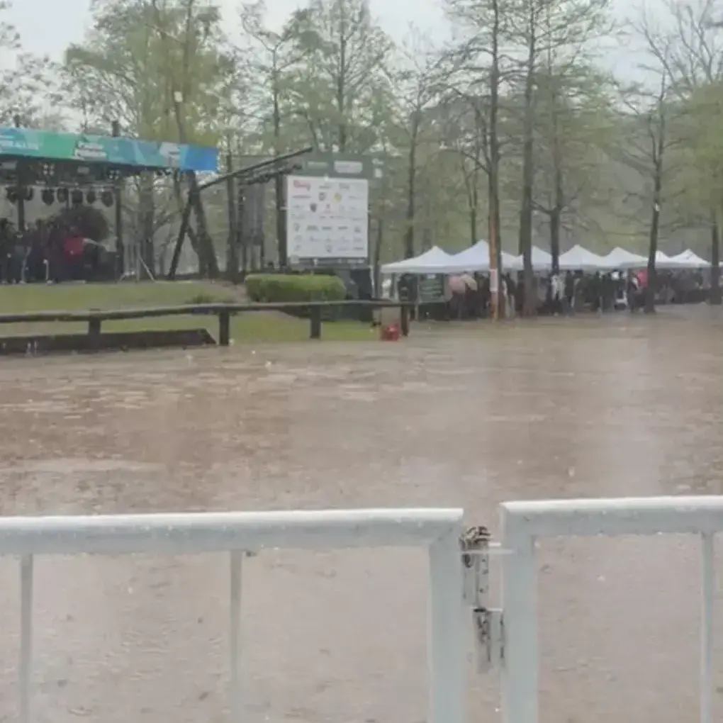 El festival se suspendió debido a las intensas lluvias que azotan a San Pedro.