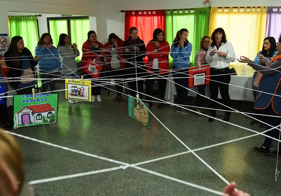 Desde el Copnaf se trabajó con personal de los jardines maternales municipales