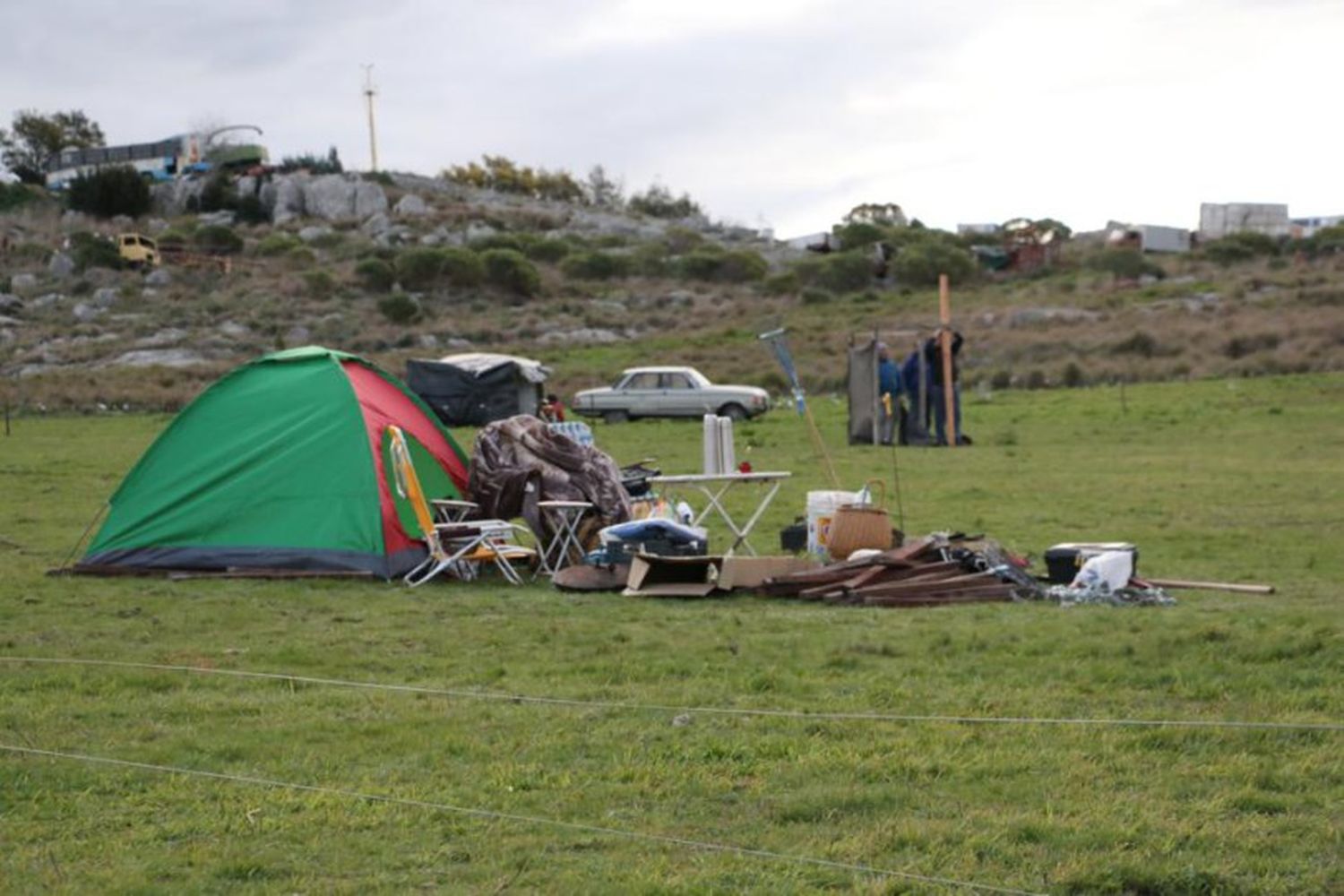 Toma de tierras en Tandil oscurece la campaña electoral