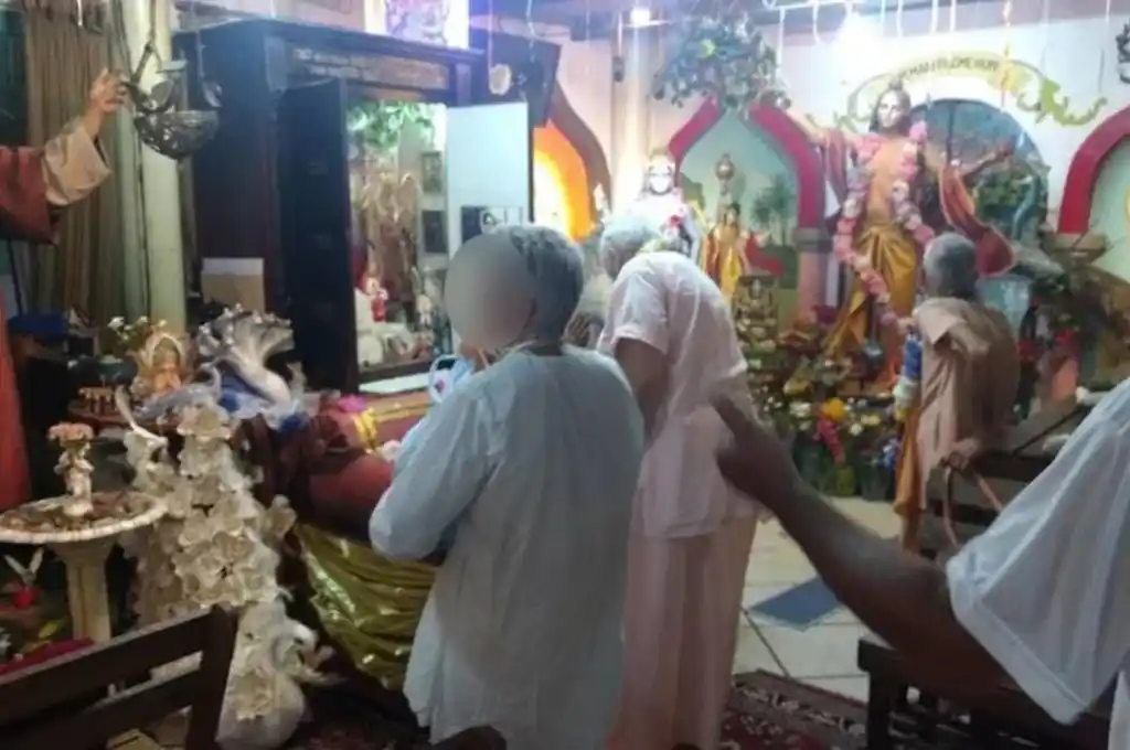 Secuestraron armas, municiones y trajes bacteriológicos tras allanar un templo