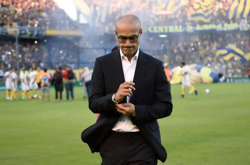 El quinto cupo de extranjeros, a Montero no le sirve