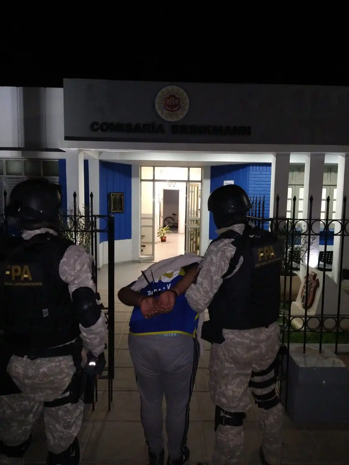 Allanamiento en Brinkmann: FPA secuestra droga y detiene a tres hombres