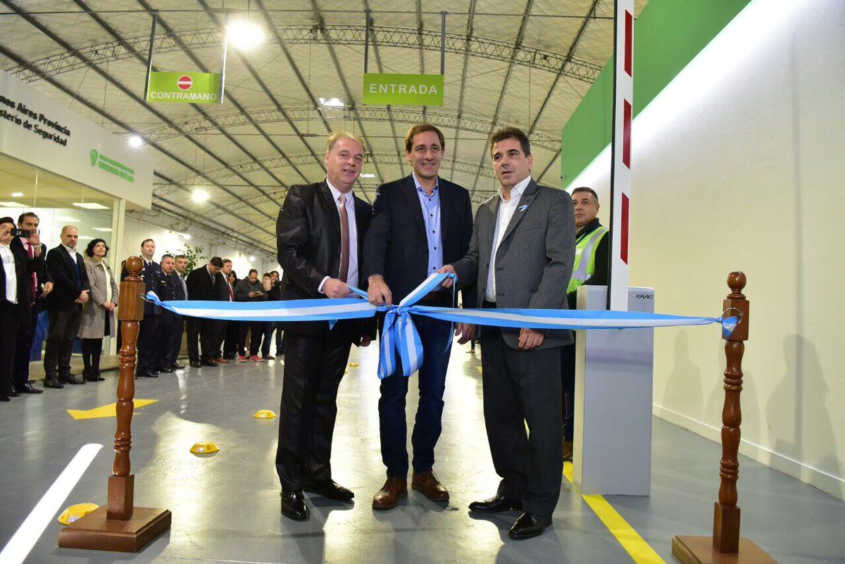 La Plata: Junto a Garro, Ritondo inauguró nuevo sistema de verificación vehicular