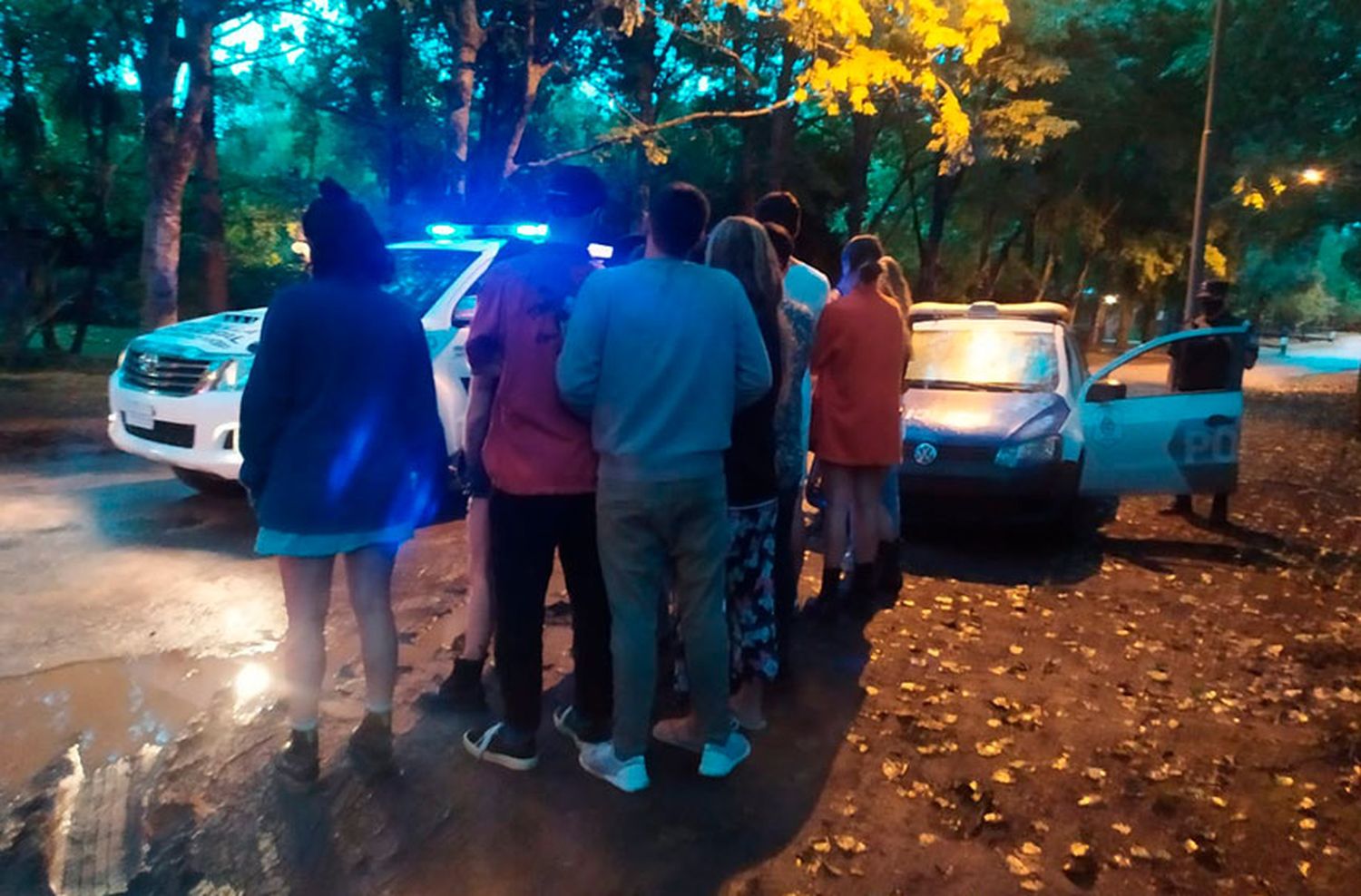 Desbaratan una fiesta clandestina que se realizaba en un Camping