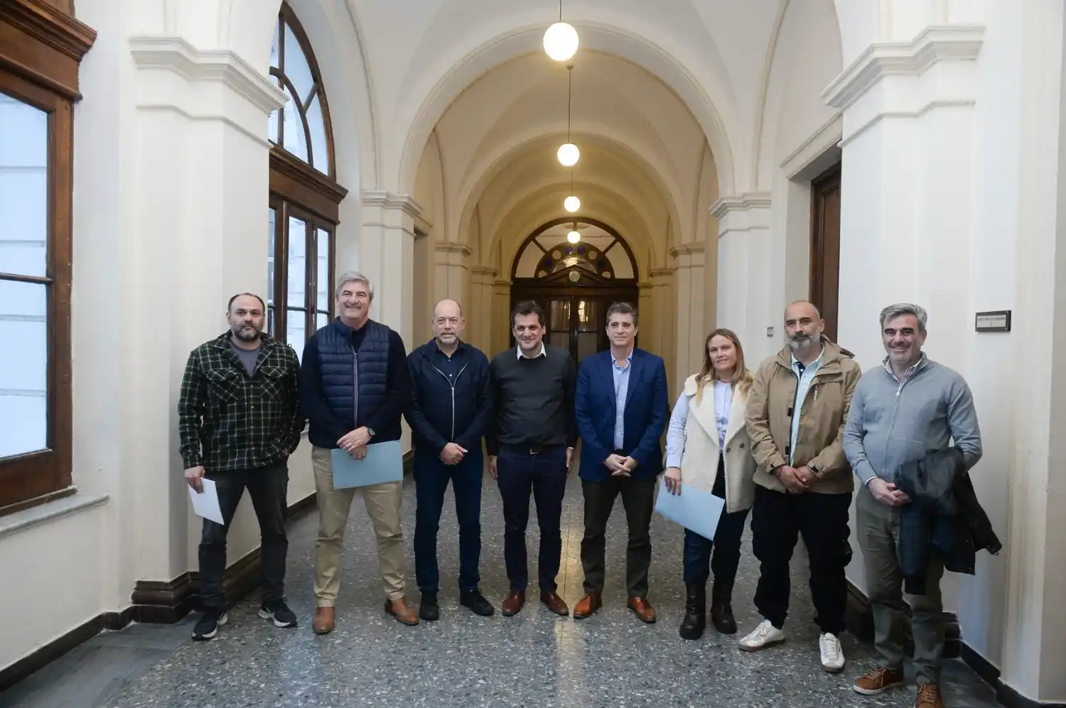 Las fuerzas acordaron una "campaña limpia y respetuosa"