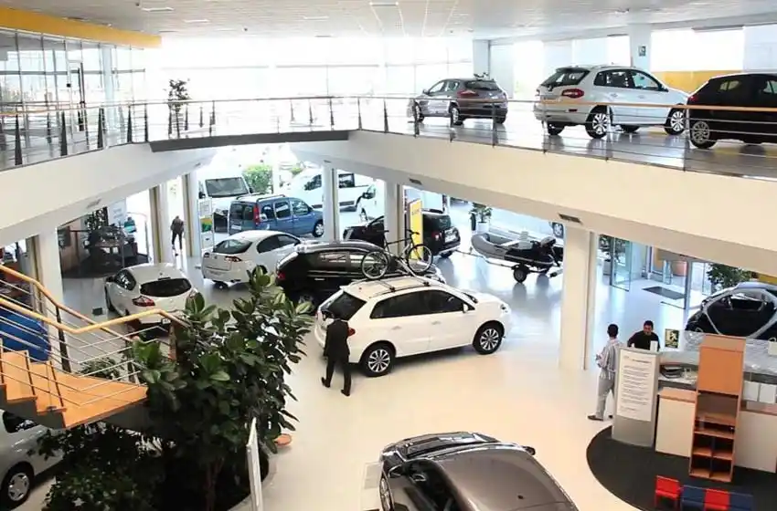 Proponen suspender el impuesto al sello en la compra de automotores