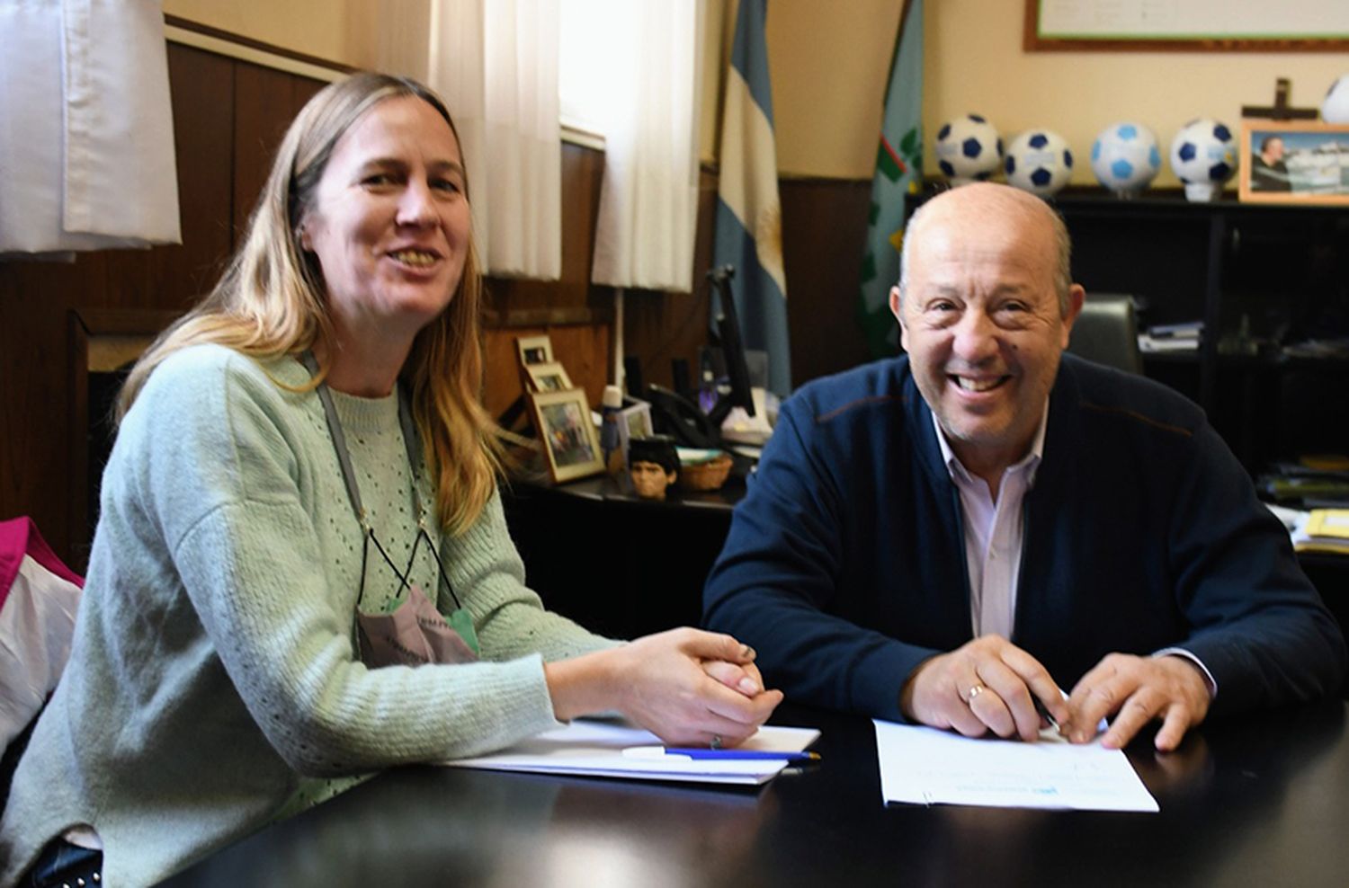Paredi firmó un convenio con el Ministerio de Desarrollo de la Comunidad por el Programa UDI