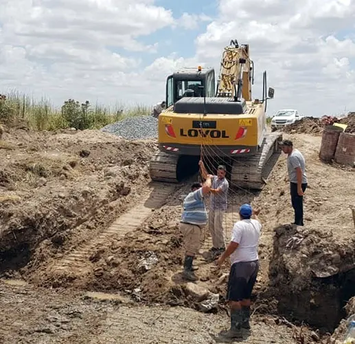 Reconstruyen un puente