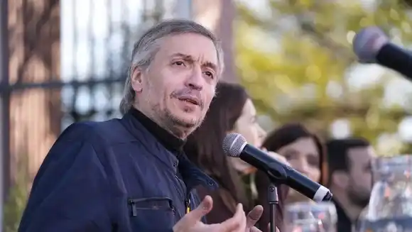 Máximo Kirchner propone un impuesto del 3,5% a transferencias de dólares al exterior para frenar la fuga de capitales