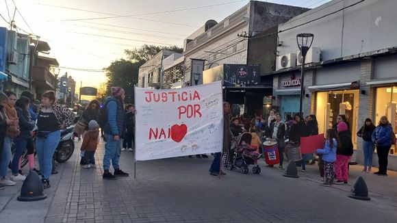 Crimen de Naiara: marcha y pedido de justicia para la joven asesinada