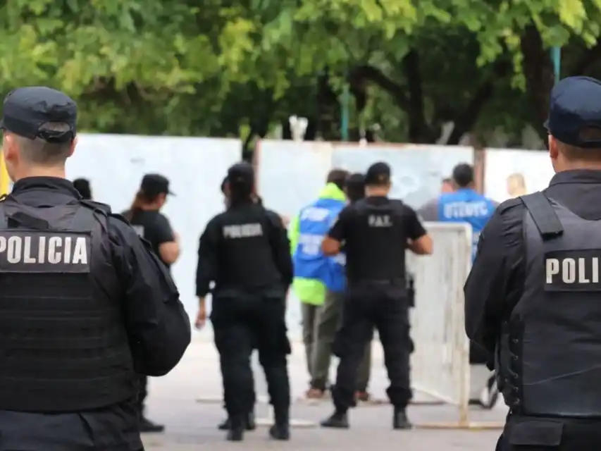 El gobierno provincial licitará el 26 de marzo la compra de armas y proyectiles.