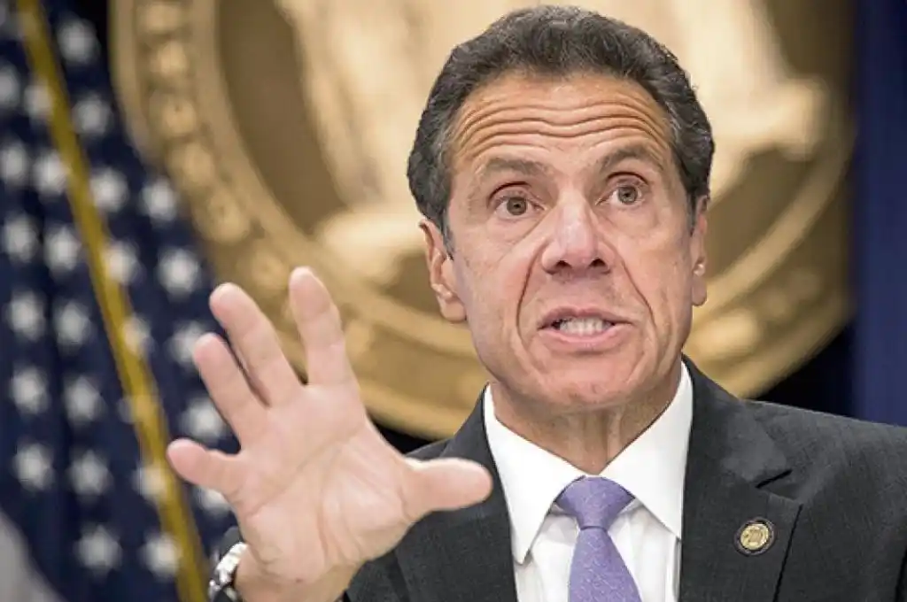 El gobernador de Nueva York le pide ayuda a Trump