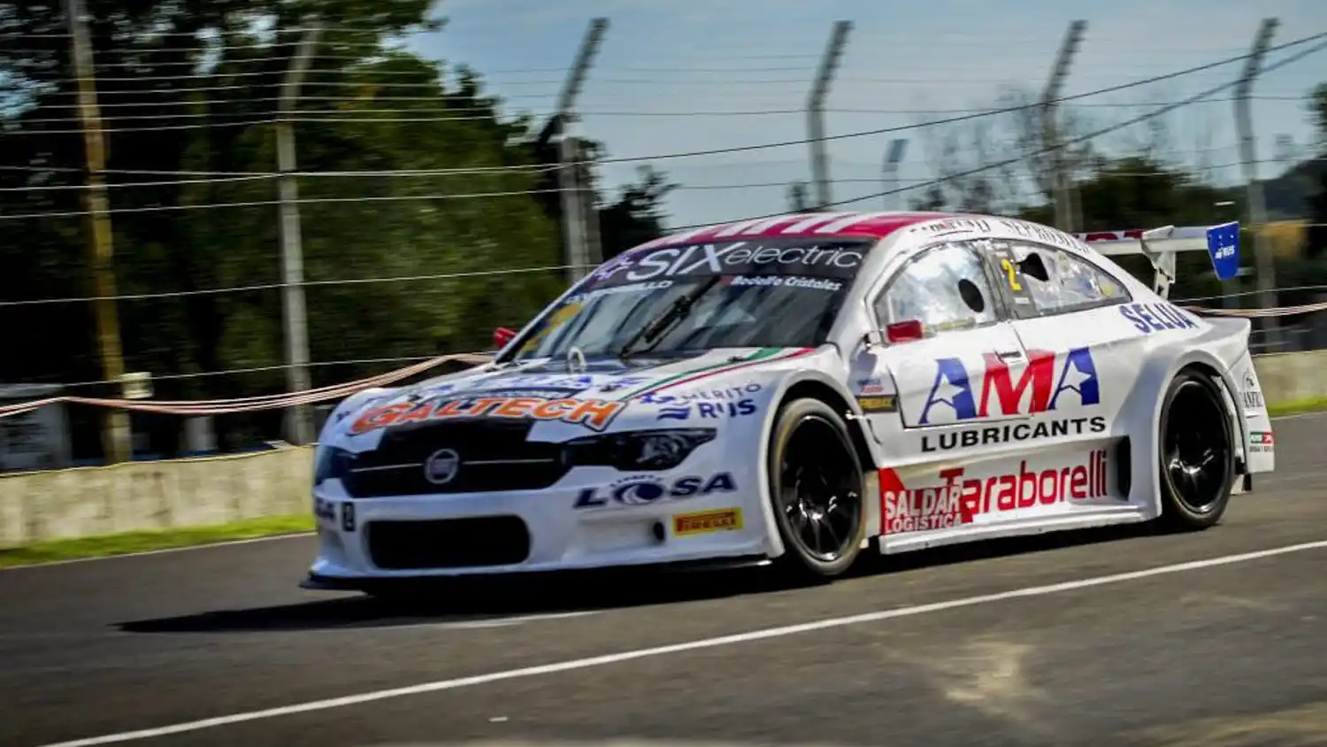 El auto del marplatense Diego Verriello en Paraná.
