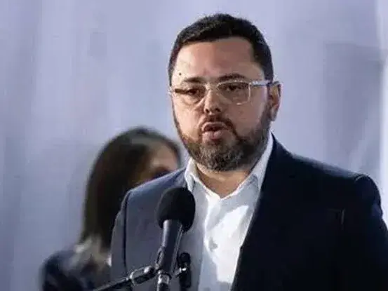 Cortesía