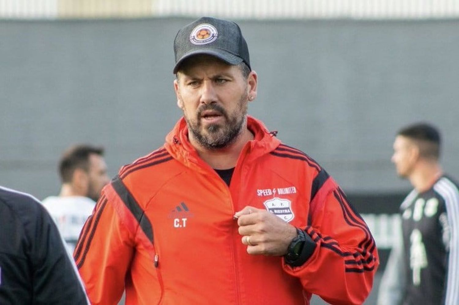 El "Ogro" Fabbiani fue confirmado como nuevo DT