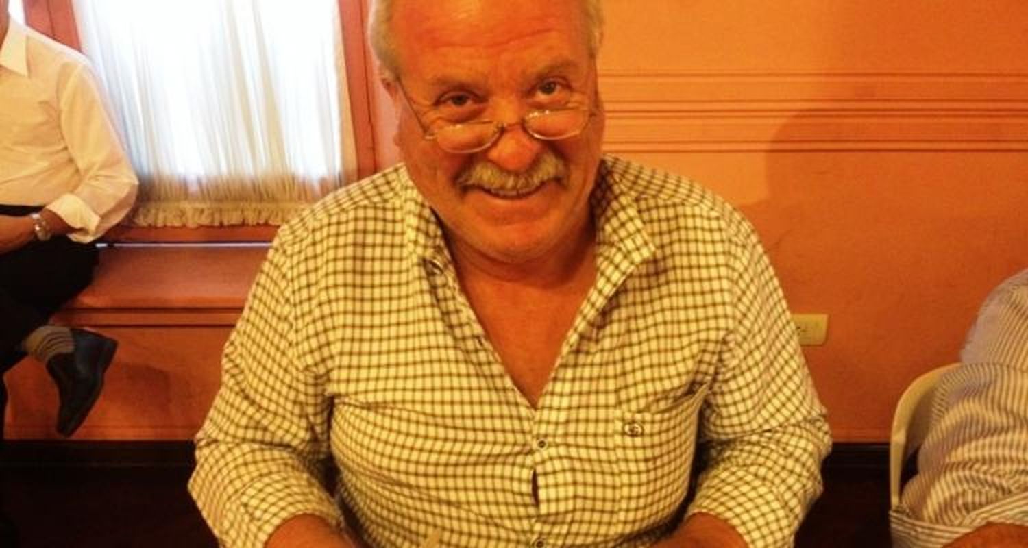 Américo Quintana deja la banca para asumir en Comisiones de Fomento