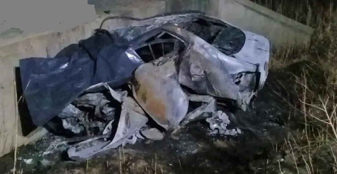 Un auto chocó y se incendió en un tramo no habilitado de la Ruta 18: tres muertos