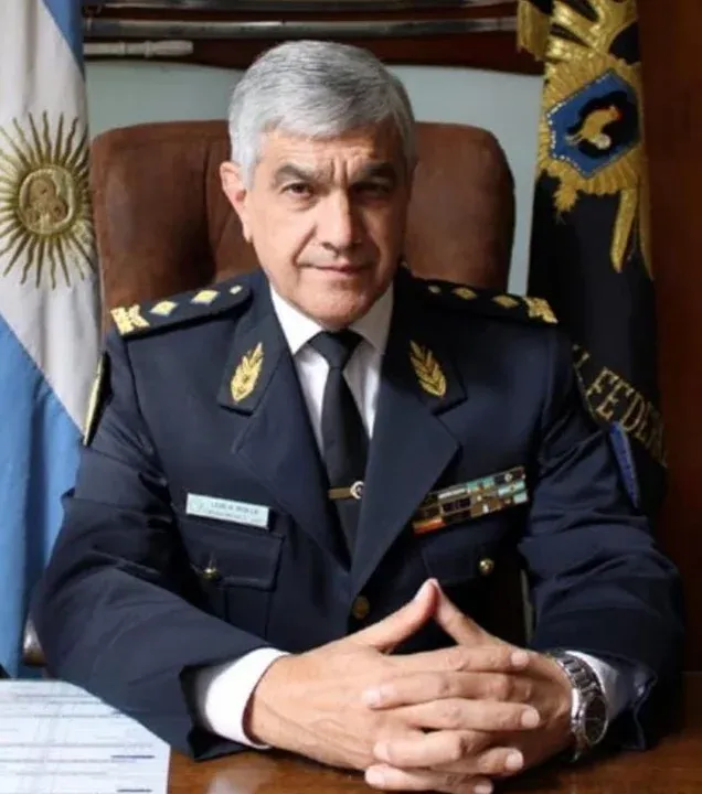 Patricia Bullrich citó al jefe de la Policía Federal, que tendría las horas contadas