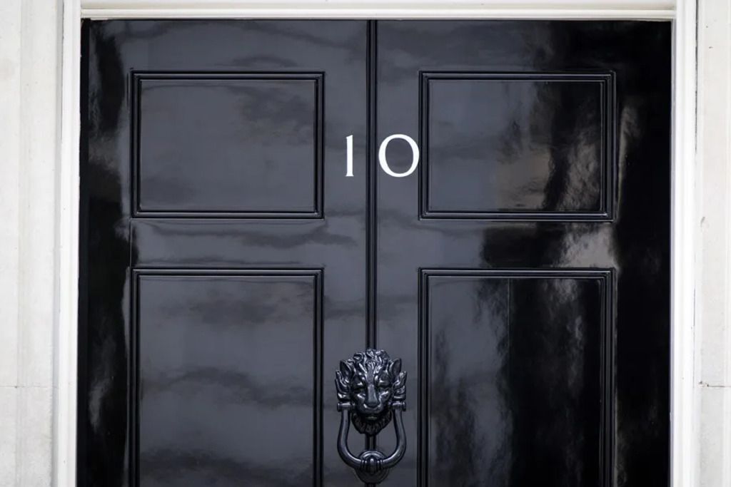 Entrada a la residencia oficial del primer ministro británico, EFE