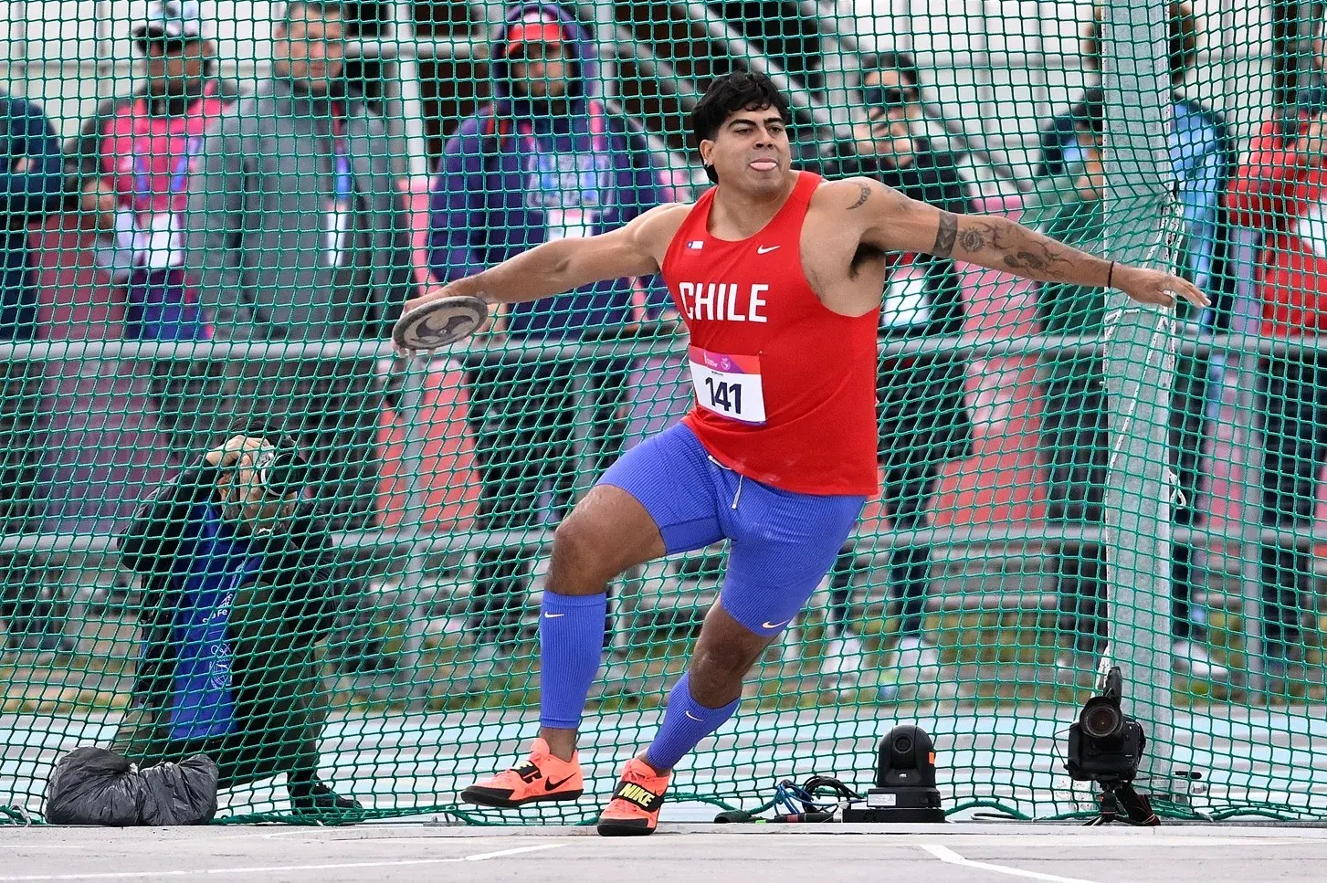 Claudio Romero se consagró bicampeón suramericano de lanzamiento de disco con récord en Santa Fe 2026