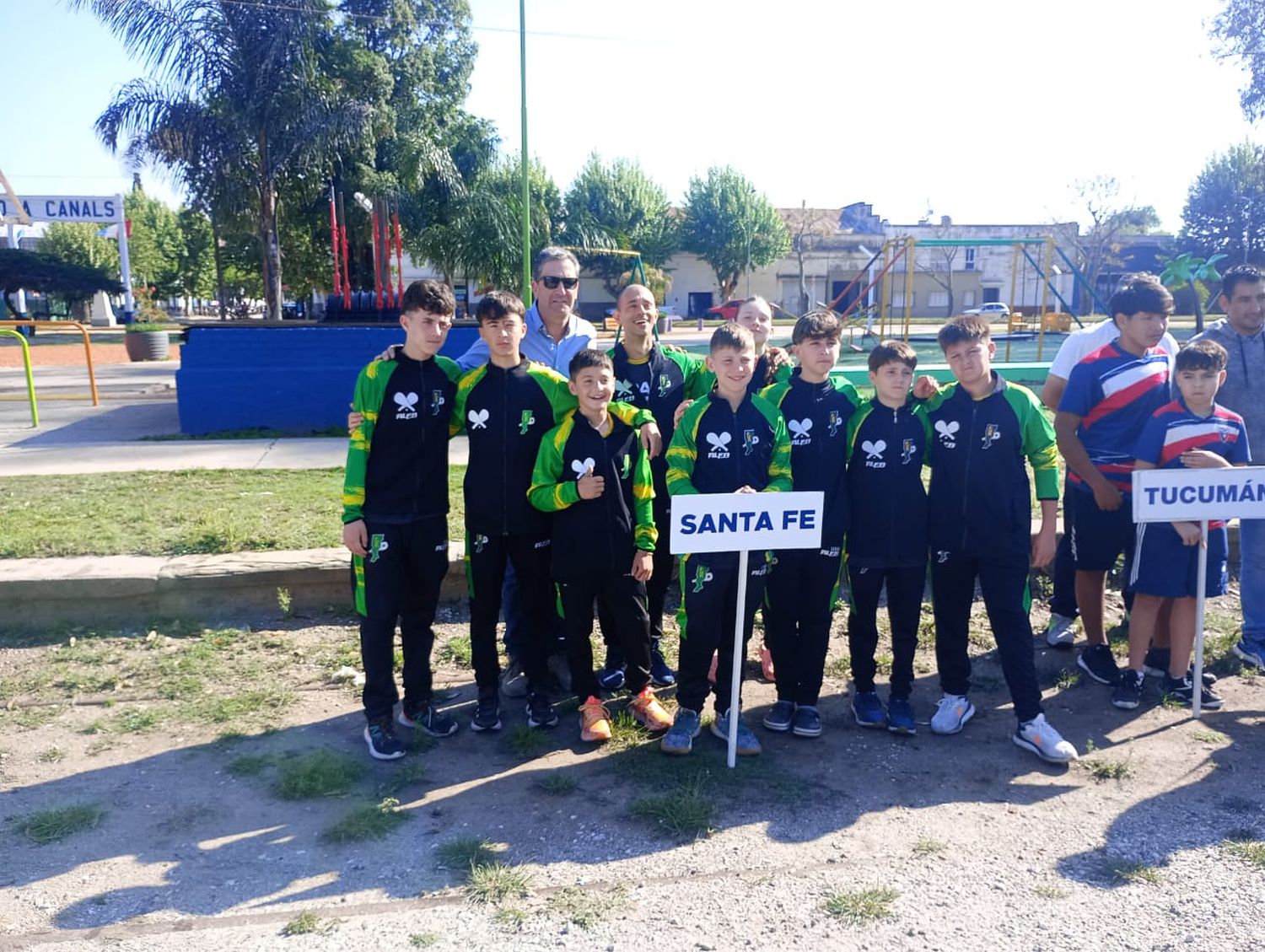 Integrantes de la delegación santafesina en Canals.