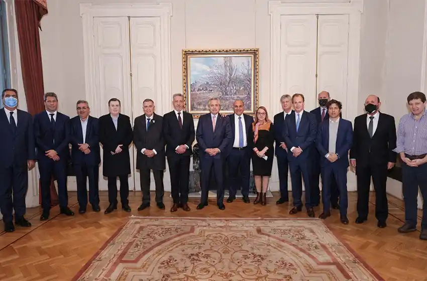 Liga de Gobernadores: "La condena a Cristina es un hecho que atenta contra la democracia"