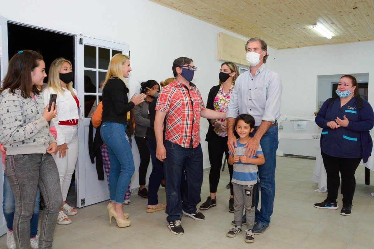 Con una inversión de $3 millones, inauguraron el nuevo SUM en el barrio 200 viviendas