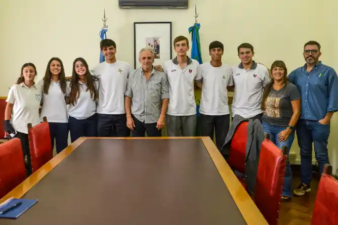 Javier Gastón recibió a la nueva conducción de la Federación de Estudiantes Secundarios