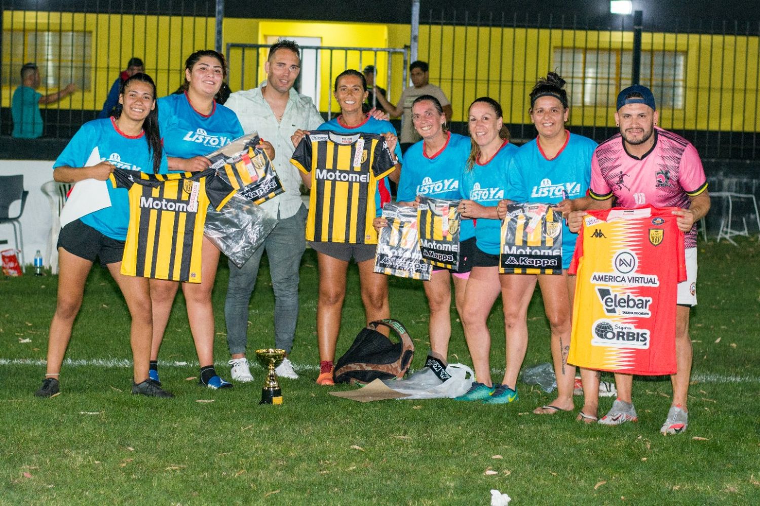 El mejor equipo femenino fue Sin TAAC FC.