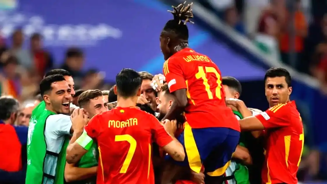 Eurocopa: España derrotó a Francia 2 a 1 y es el primer finalista