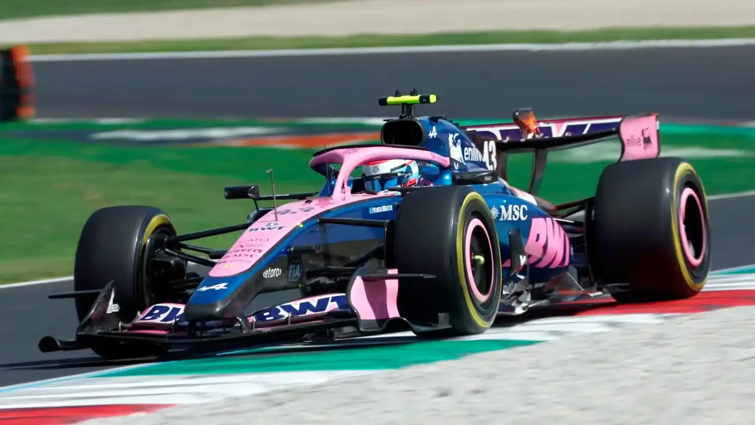 El despiste de Franco Colapinto en el Gran Premio de Italia de la F1: marchaba en el 4° lugar y perdió 12 posiciones