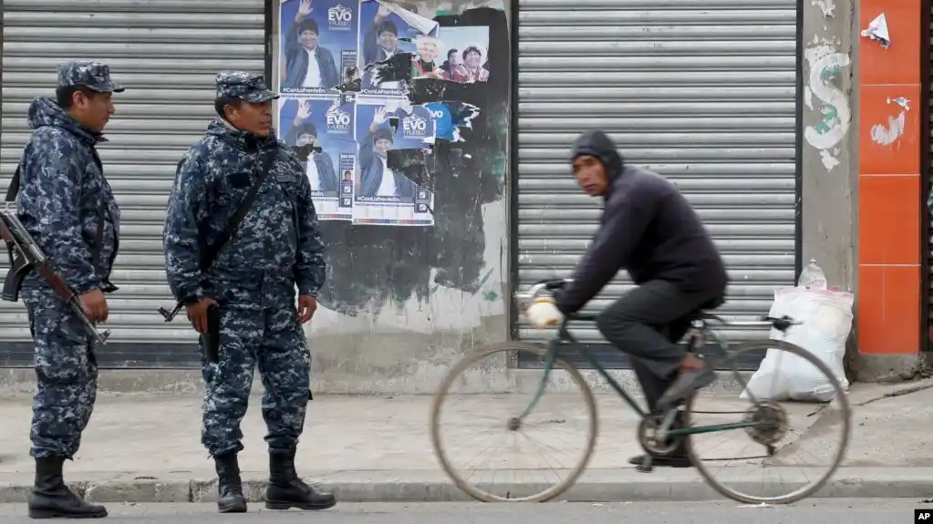 Convocatoria a elecciones en Bolivia tardaría hasta cuatro meses