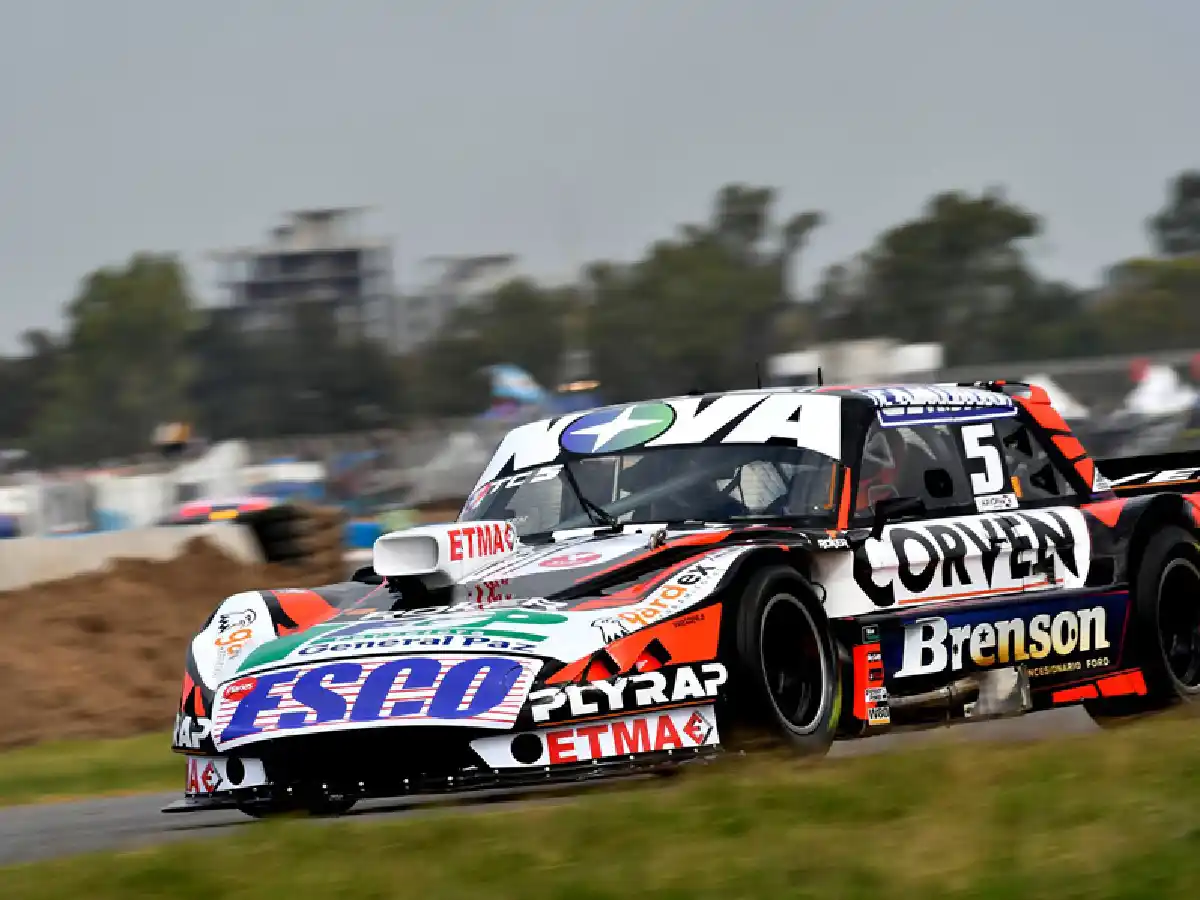 Rossi dominó los entrenamientos del TC en Rosario