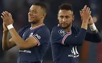 Los futbolistas se enfrentaron verbalmente y opinaron sobre su trabajo