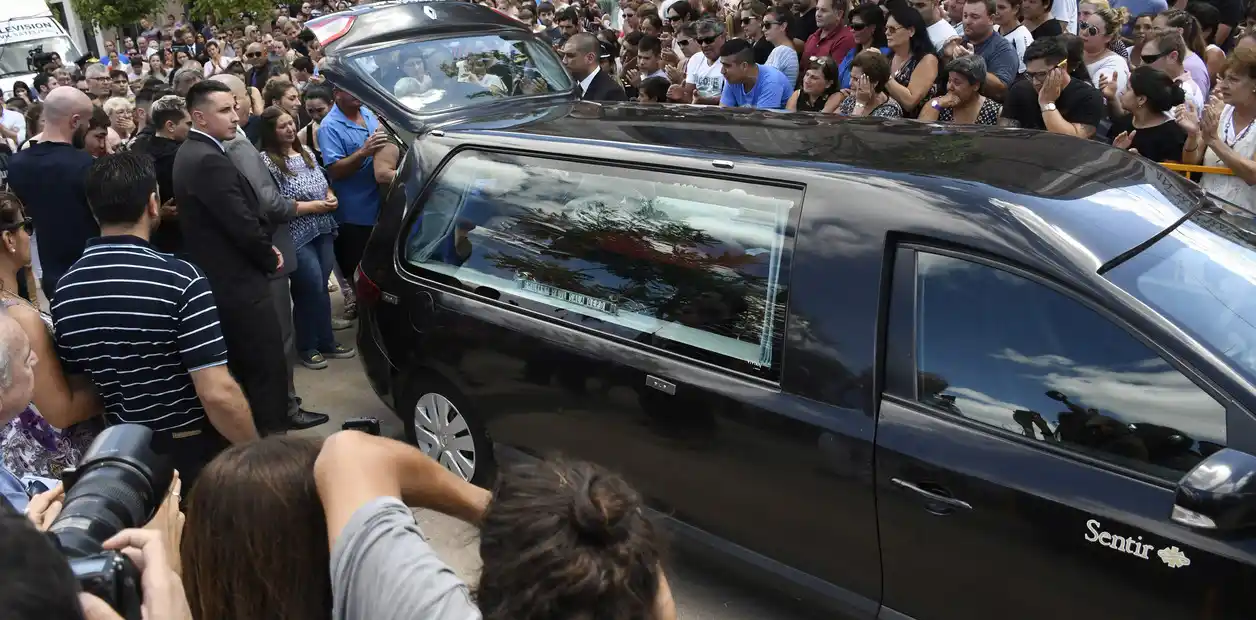 Último adiós a Emiliano Sala