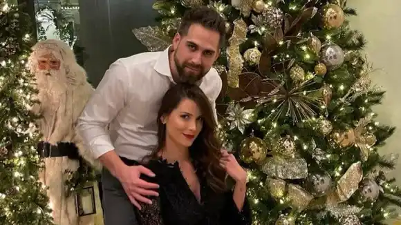 Stefanía Fernández se derrite de amor por su bebé