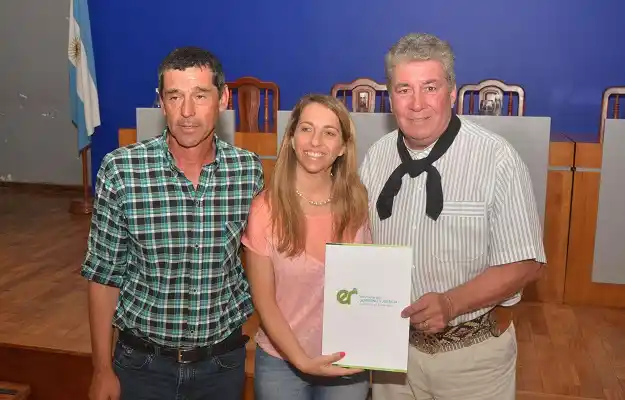 La provincia entregó más de 2 millones de pesos a juntas de gobierno