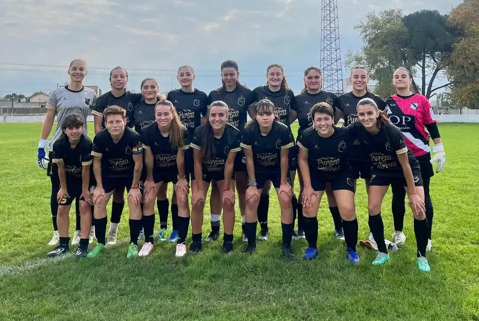 FOTO LIGA TANDILENSE DE FÚTBOL Juventud Unida está en la punta.
