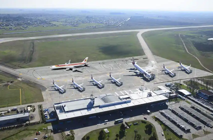 El aeropuerto de Rosario recibió la certificación internacional de aeródromo por cumplir estándares de seguridad operacional