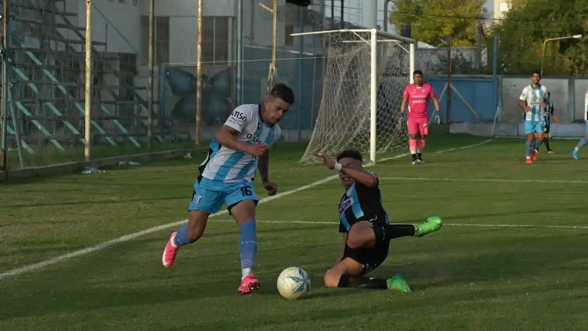 Juventud mereció mucho más pero no pasó del 0 a 0 con Racing de Córdoba