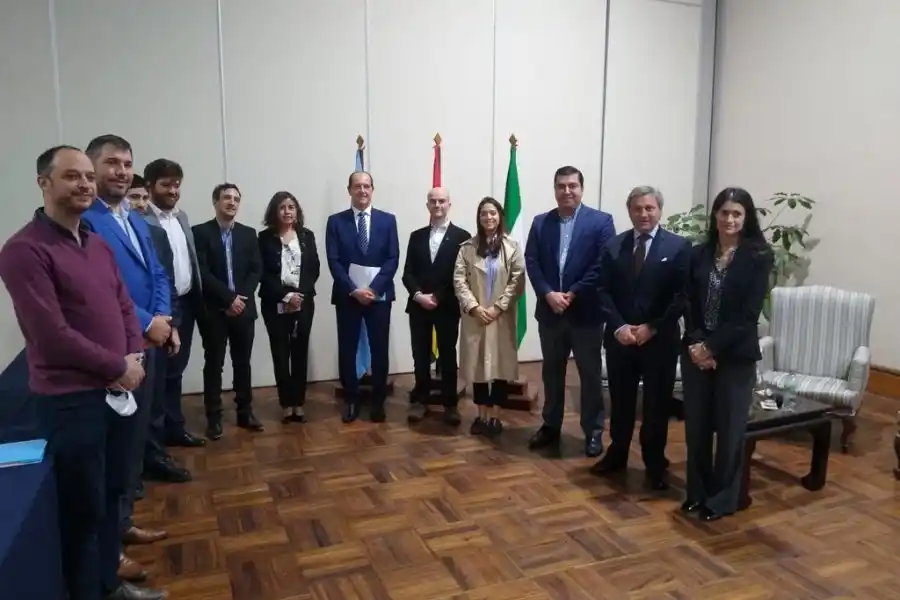 La provincia participa de la Misión Comercial del Sector de Software en Paraguay y Bolivia