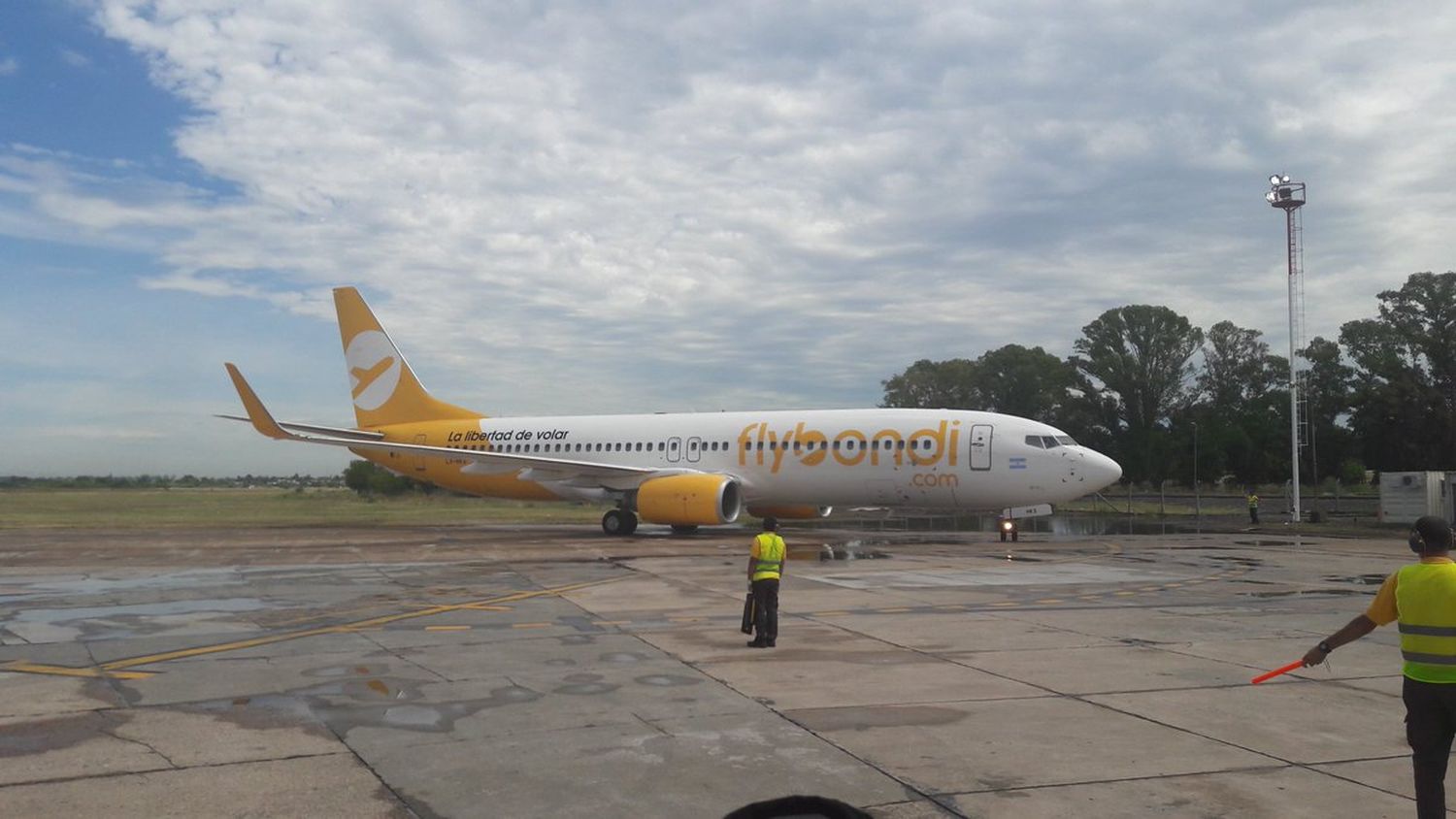 Levantan la cautelar sobre El Palomar y Flybondi tiene vía (o pista) libre para operar allí